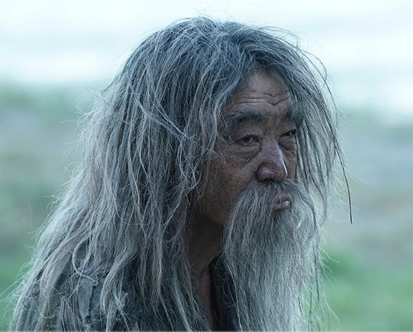 柄本 明 as 唐崎の老人
